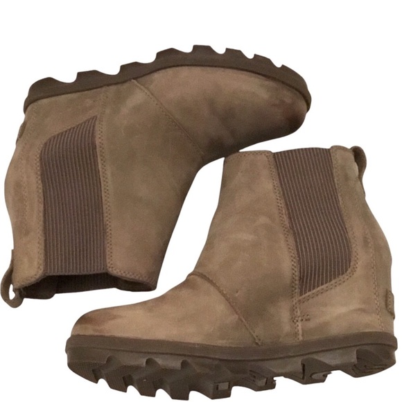 SOREL Joan of Arctic Size: 7.5 Waterproof Chelsea II Wedge Ankle Boots Lug Sole - Picture 7 of 15